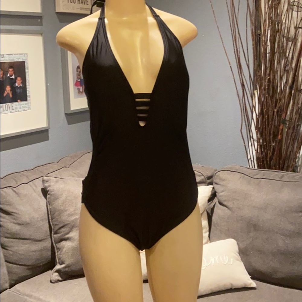Monokini swimsuit 🍋